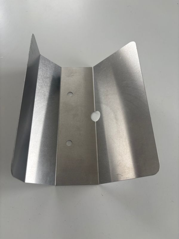 HEAT SHIELD 2200 S/N 699-